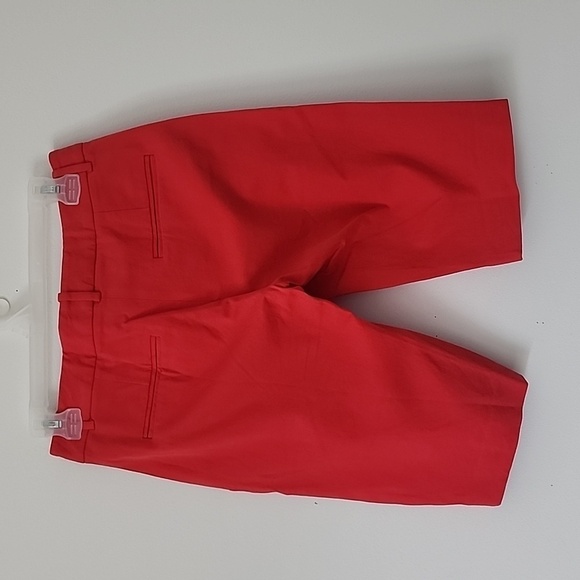 Theory Yanera Red Cotton Stretch Bermuda Walking Shorts Size 2 - Picture 7 of 11